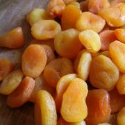 Jednoduchý recept na sušené meruňky doma
